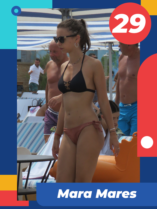 Top 30 cele mai dezgolite “tipese” la mare în 2022. Față-verso sunt beton!
