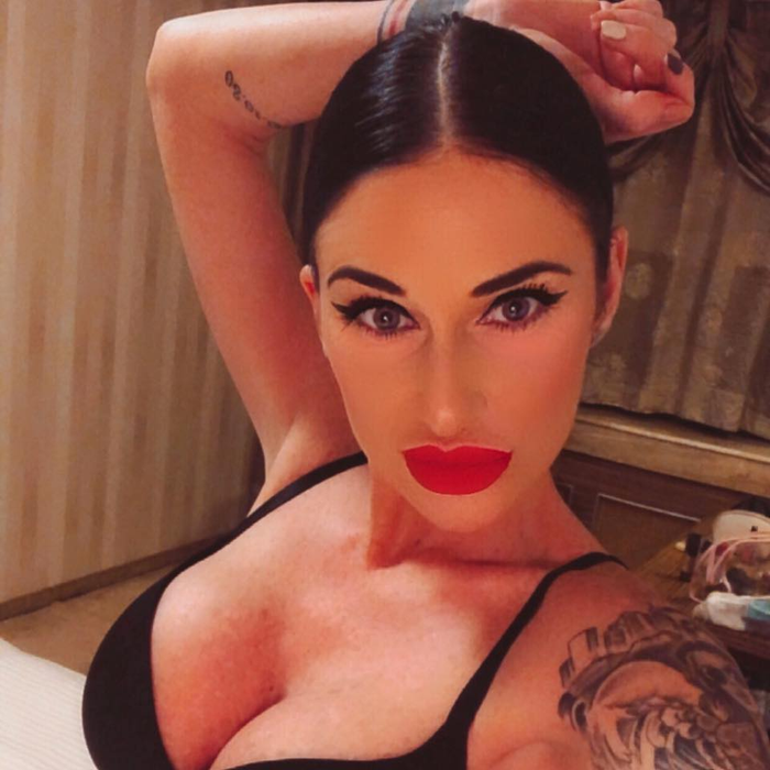 Ramona, o cunoscută animatoare într-un club din București