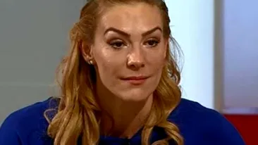 Roxana Ciuhulescu, in lacrimi la TV! Vedeta s-a lasat coplesita de emotii