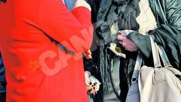 A turat Loganul pe autostrada pentru a-si vizita minunea blonda. Familia Stroe merge ca pe roate