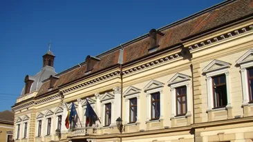 Focar COVID-19 la Prefectura Sibiu. Nouă angajați au fost testați pozitiv până acum