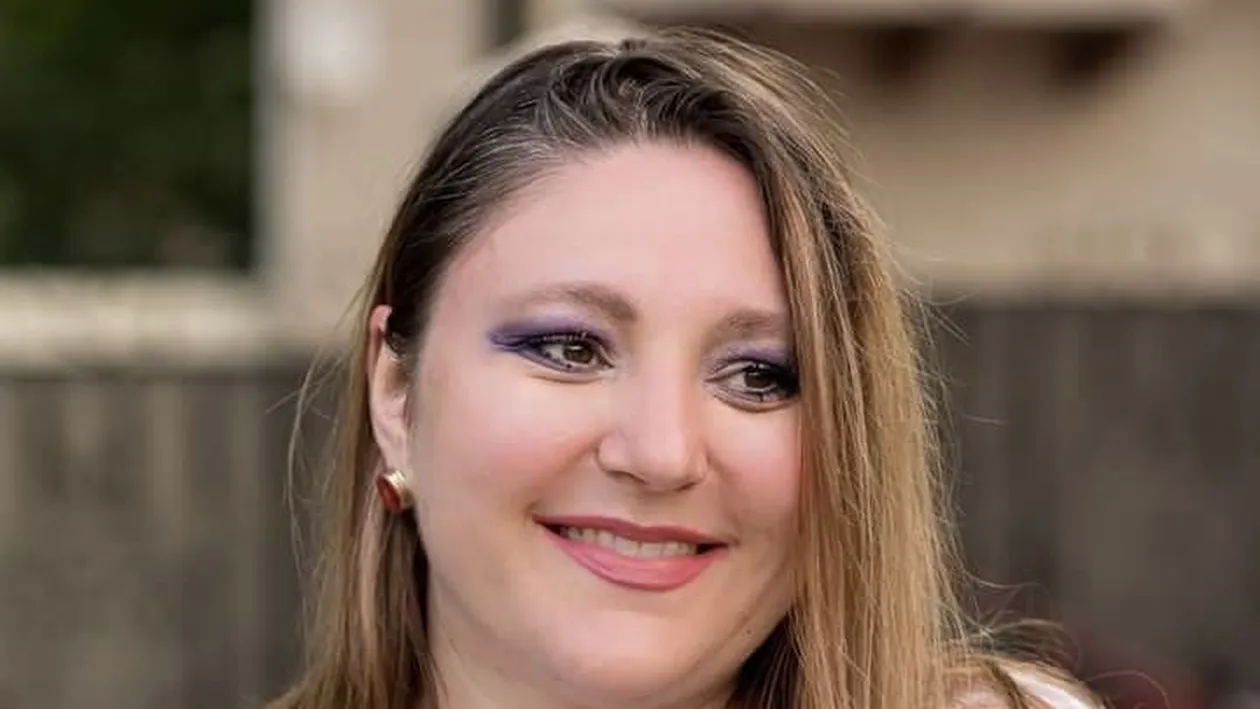 Un scandal a izbucnit, după ce Diana Șoșoacă a mers la o petrecere și a făcut live! Ce s-a întâmplat