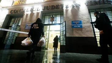 BREAKING | CCR amână decizia privind validarea votului la prezidențiale