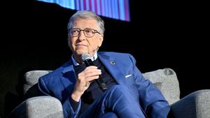 Bill Gates rupe tăcerea după evoluția AI! Ce profesii vor supraviețui inteligenței artificiale