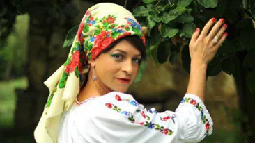 Mihai Petre si Andi Moisescu au băgat-o la mijloc pe reporteriţa Firoana de la Rebrişoara! Ce a ieşit, diseară la Cancan TV