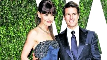 Katie Holmes l-a parasit pe Tom Cruise. Despartiti de scientologie