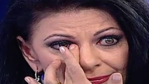 Elena Cârstea a izbucnit în lacrimi în direct când şi-a amintit de sora ei, moartă acum peste 20 de ani!