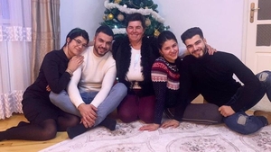 Culiţă Sterp provine dintr-o familie de oameni simpli! Cu ce se ocupă surorile artistului, Ileana şi Geta. Nu te-ai fi gândit la asta