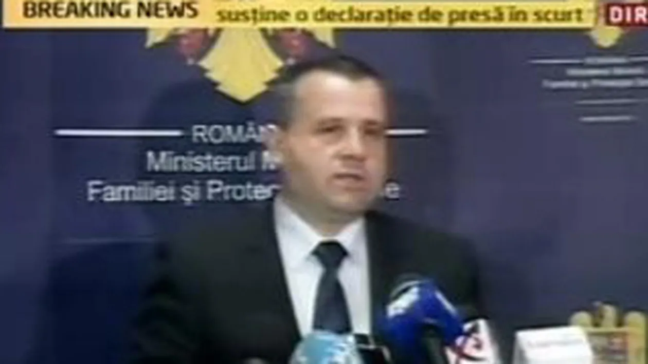 VIDEO Ministrul Muncii, Ioan Botis, a demisionat... de onoare