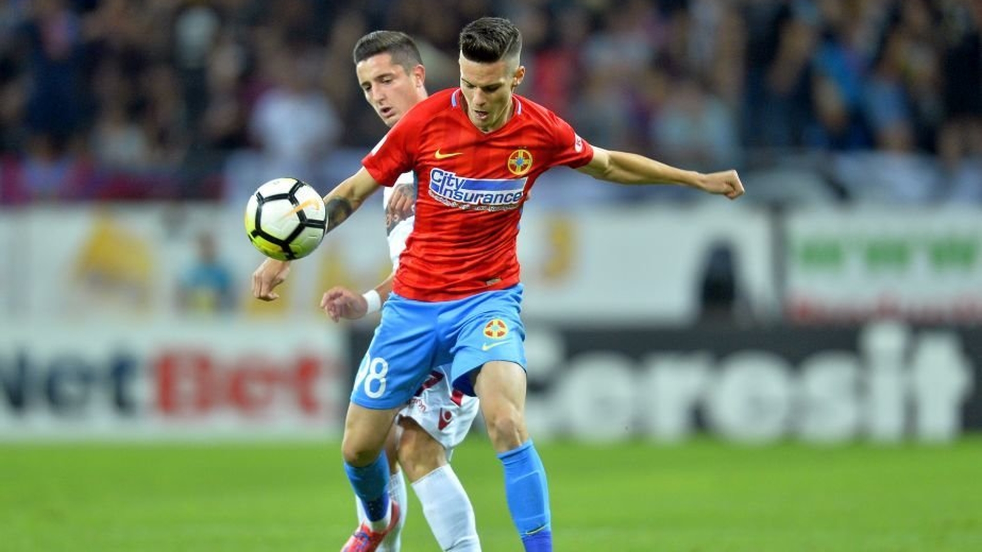 La un an de la dezvăluirile pe care le-a negat vehement… Mama ”FCSB-istului de 50 milioane €” îşi asumă public că are legături cu pariurile!