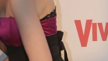 GAFA MONUMENTALA a unei prezentatoare de la Antena! Toata lumea i-a vazut sutienul!