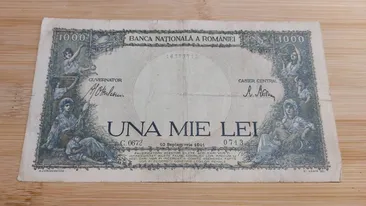 Caută bine acasă la părinți ori bunici. Cu ce preț se vinde o bancnotă de 1000 de lei din 1941 acum, în 2023
