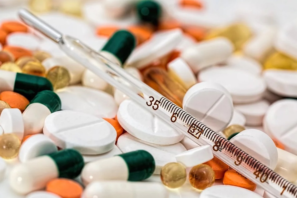 Un tânăr a crezut că e răcit și a încercat să se trateze singur. A doua zi, a ajuns în stare critică la spital, iar medicii i-au dat doar 10% șanse de supraviețuire. Clipele dramatice care au urmat după diagnosticul crunt