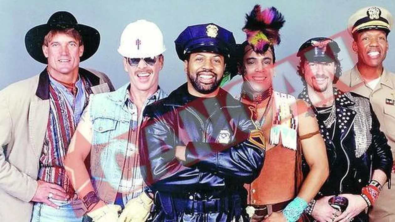 Legendarii Village People au cantat pentru firma lui Patriciu