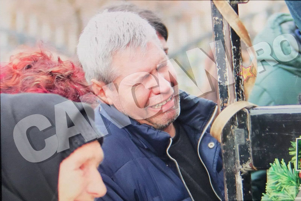Familia Alinei Ciucu a plâns în continuu la înmormântare
