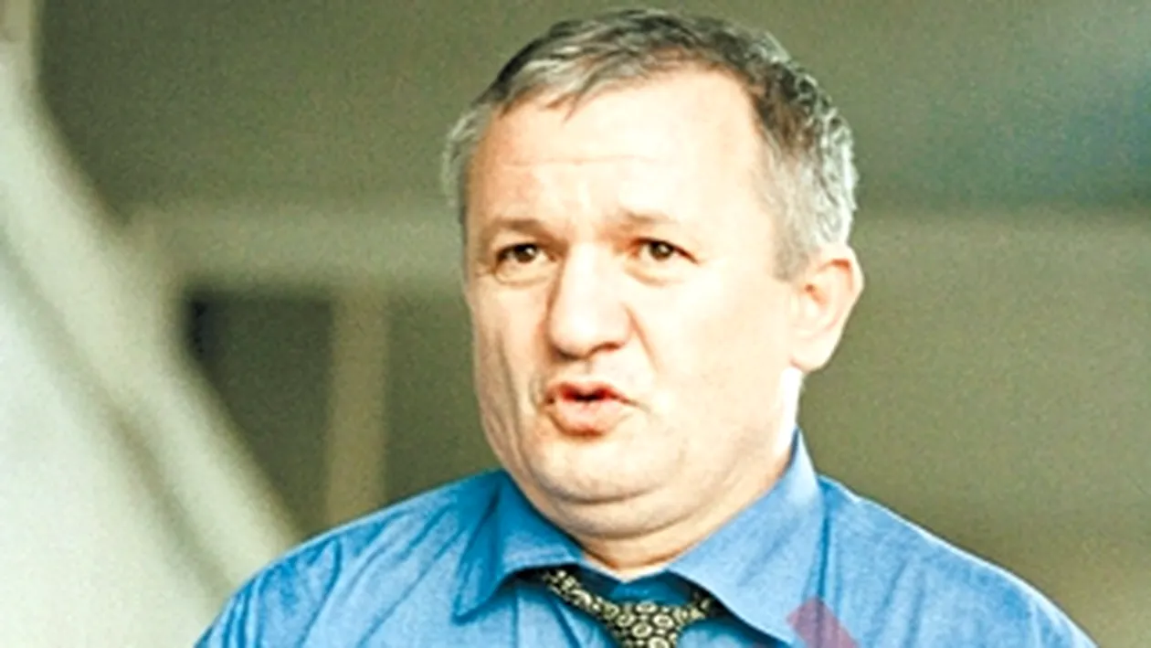 Porumboiu si Penescu au castigat procesul cu antrenorul Otelului