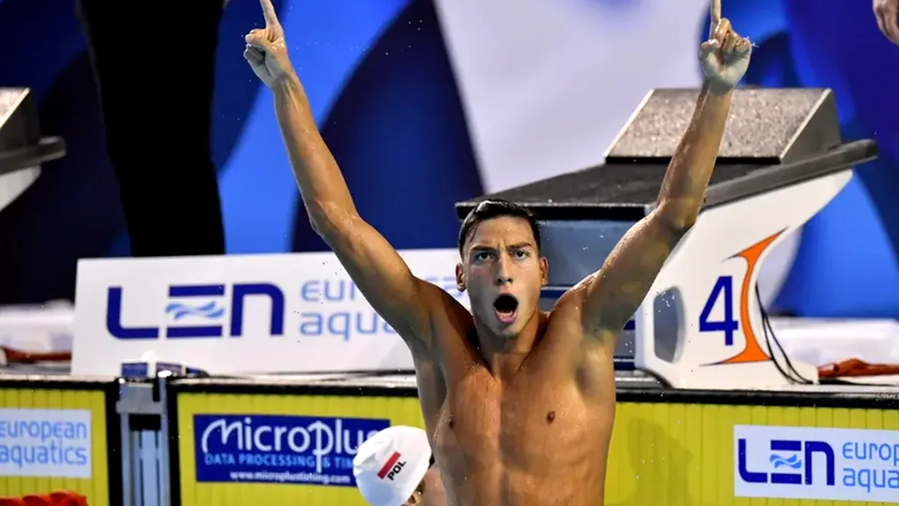 Colecție de medalii oferită de Vlad Stancu! Tânărul de 17 ani a triumfat la Campionatele Europene de înot pentru juniori și a doborât 25 de recorduri naționale