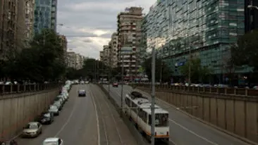 Circulatia in Pasajul Victoria, restrictionata pana duminica, pentru igienizare!