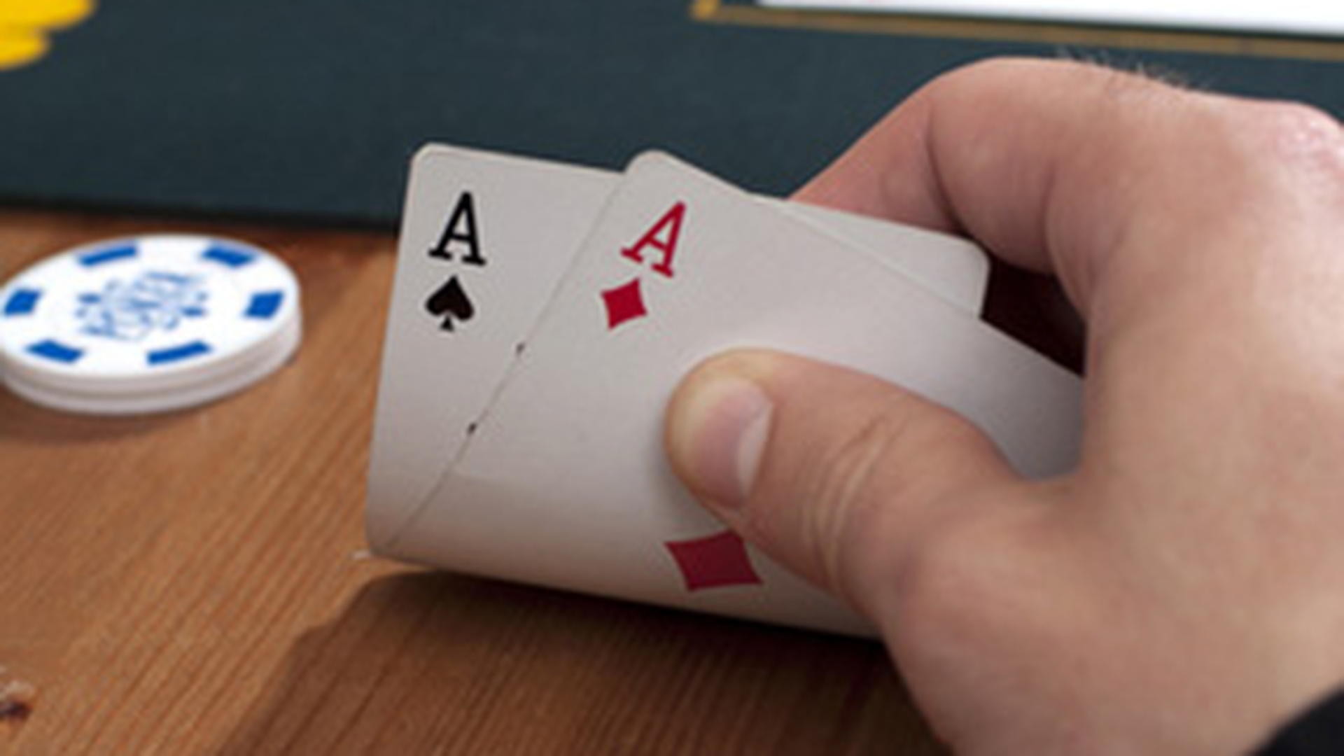 Un jucator de poker a fost arestat pentru jaful de la turneul din Berlin!