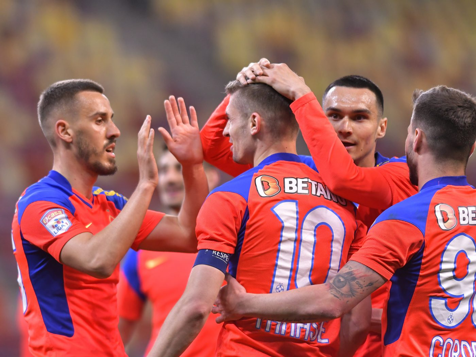 FCSB nu va avea antrenor în derby-ul cu Rapid. „Să îi strige demisia din prima?” + „Sunt șase care vor să vină”