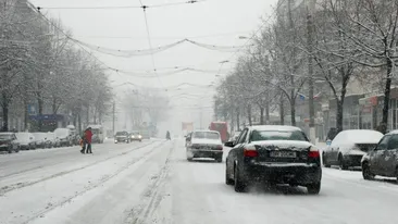 Alertă meteo! Cod portocaliu de ninsori în 9 județe, începând de sâmbătă dimineață