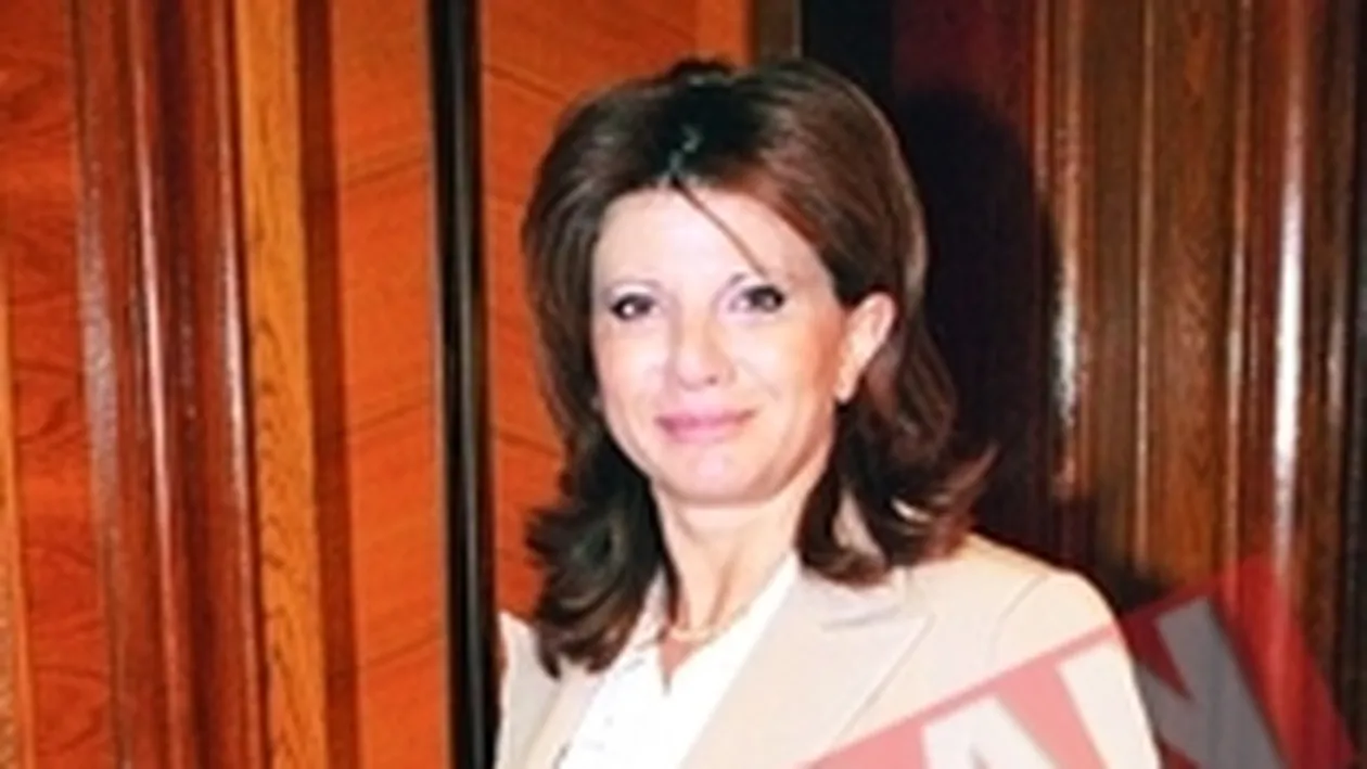 Basescu a maturat pe jos cu secretara Camerei Deputatilor