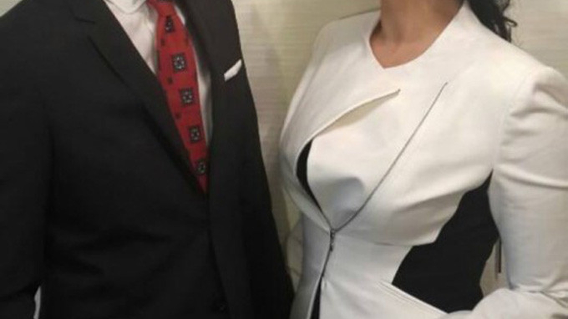 ”Este o relaţie în trei!". Andreea Marin vorbeşte despre blonda alături de care a fost surprins soţul ei