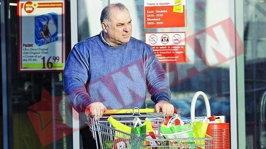 Marius Marinescu, "tatal" cateilor necajiti