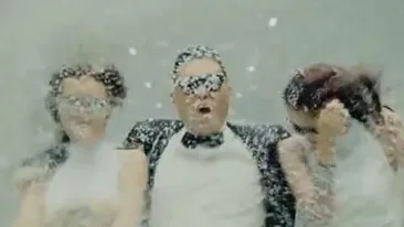 VIDEO Cel mai vizionat videoclip de pe Youtube are acum şi un colind. Ascultă aici varianta de iarnă a piesei Gangnam Style