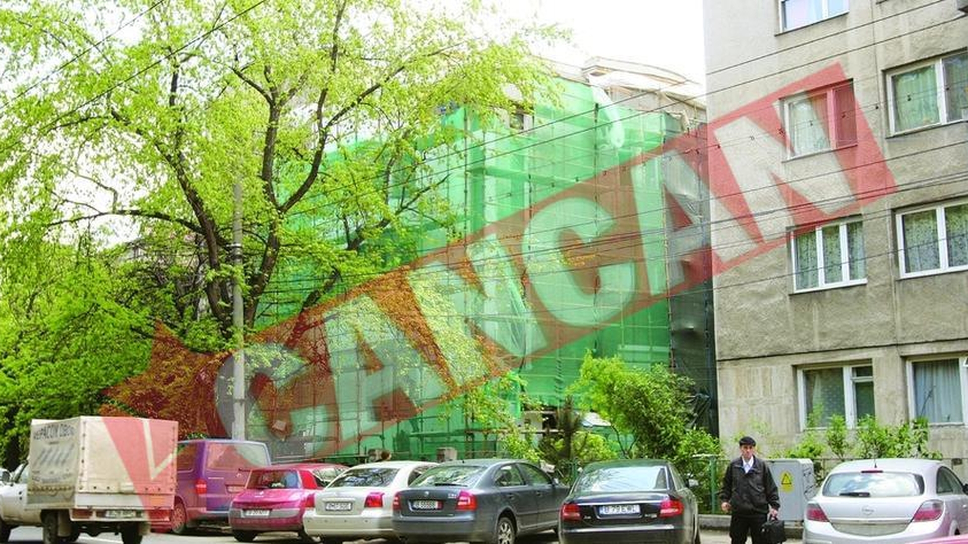 Vanghelie si-a bagat blocul in reparatii