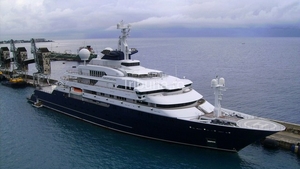 Fabuloasa avere a lui Abramovich: detine cel mai mare yacht din lume si are propriul sau Boeing 767!