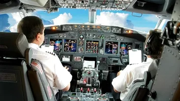 Pilotul unei aeronave a trăit șocul vieții sale: ”Am fost aproape de un infarct când m-am uitat în stânga mea”