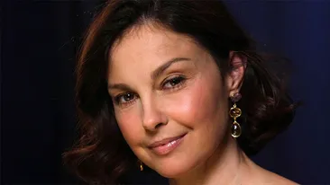 Încă un divorţ şochează Hollywood-ul! Am decis de comun acord să punem capăt căsniciei noastre. Afla despre cine este vora