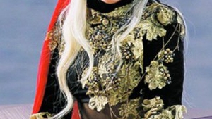 Lady Gaga a luat lectii de pian de la o stripteuza