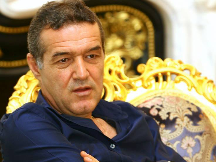 Gigi Becali este patronul clubului de fotbal FCSB