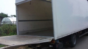 Camion romanesc abandonat in Anglia de la Craciun! Afla ce “monstru” transporta