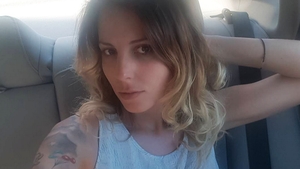 Ţi-o mai aminteşti pe ALINA PLUGARU? Cum mai arată fosta actriţă din filmele pentru adulţi 