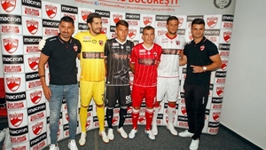 „Cânii” în haine noi pentru sezonul 20018-2019! Sloganul „Doar Dinamo București” pe tricou!