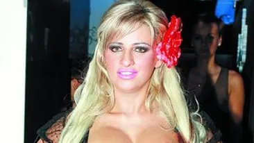 Sanziana Buruiana e in dificultate! I-a fost spart contul de Facebook si ofera recompensa