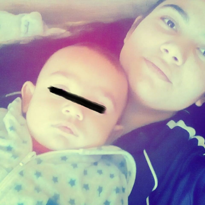 Tânăra de 17 ani din Arad a fost înjunghiată chiar de tatăl copilului ei. Vecinii spun că era un individ violent: ”A amenințat mai multă lume, era agresiv”