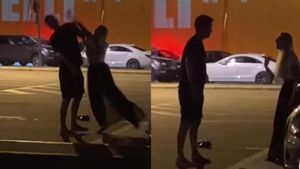 De-a râsu'-plânsu'! Un tânăr a fost bătut de iubită în fața unui club din Mamaia. Imaginile s-au viralizat rapid