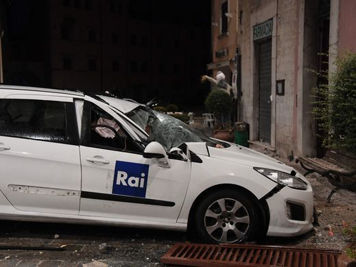 Mai multe cutremure puternice au zguduit din nou Italia!