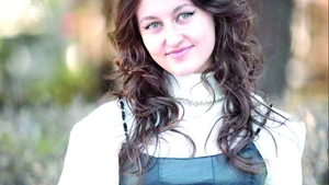 Daniela, fata de 9,99 la Bacalaureat, a făcut naveta 4 ani și a impresionat un județ întreg. Ce urmează pentru mândria satului Polocin