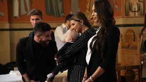 EXCLUSIV. Reghe şi Anamaria Prodan nu s-au uitat la bani! Ce sumă au pus naşii în plic la botezul fiului fotbalistului Gabi Enache!
