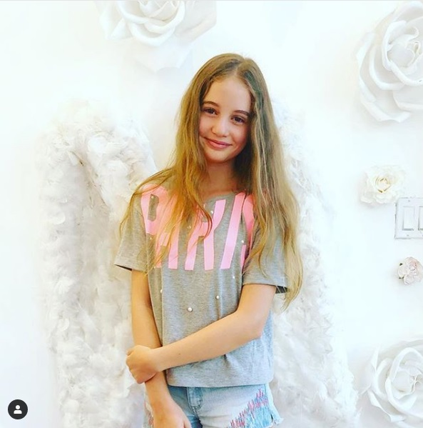 Fiica lui Irinel Columbeanu calcă pe urmele mamei sale, Monica Gabor. Cum pozează Irina Columbeanu la 12 ani