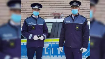 Ei sunt polițiștii-eroi! Au sărit într-un lac înghețat ca să salveze un bărbat de la înec