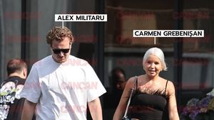 Alex Militaru nu vrea să divorțeze de Carmen Grebenișan. Speră la o împăcare, dar influencerița și-a cumpărat deja un alt apartament