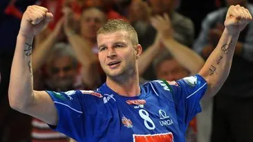 Amintiri dureroase, la cinci ani de la moartea handbalistului Marian Cozma! Tatal sportivului: Am adoptat 90 de copii!