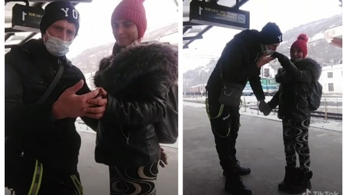 Cum au apărut Alexandra și Ionuț Bodi, în gara din Sinaia. Călătorii și-au dat coate atunci când i-au văzut