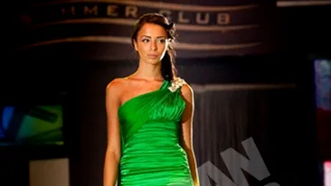 Asa l-a cucerit pe Augustin Viziru! Andra Iacob face show pe catwalk
